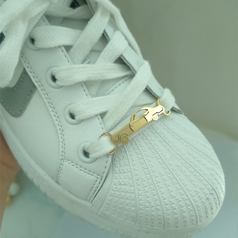 Men Shoes Name - Custom ชื่อรองเท้าหัวเข็มขัดสแตนเลส Vintage รถน่ารัก Charm รองเท้า