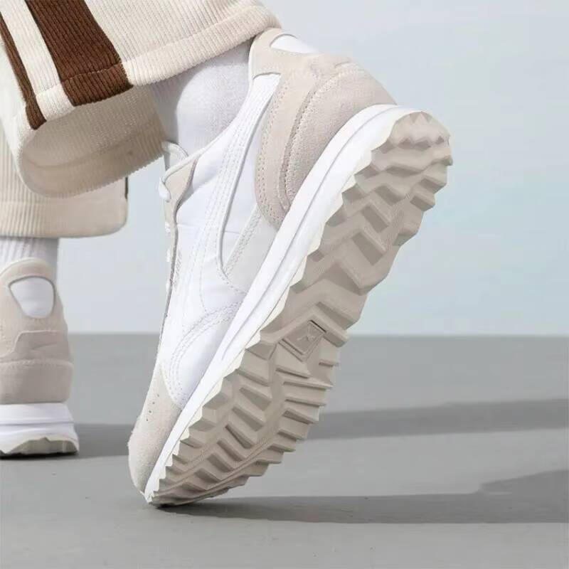ใหม่ร้อนแรง PUMA สีขาวรองเท้าว - Men Shoes Jordan บทวิจารณ์และราคา