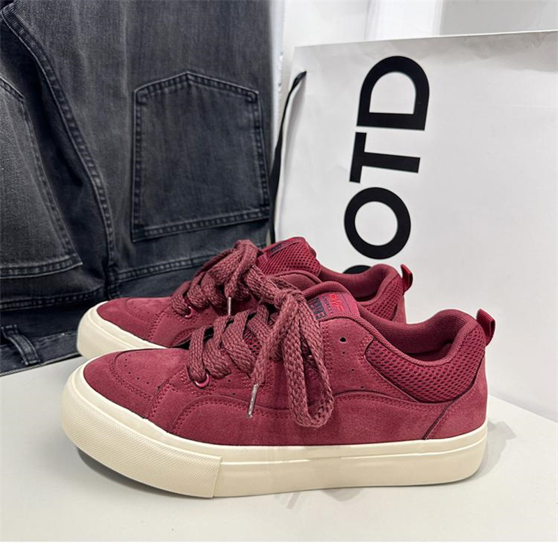 รองเท้าผ้าใบสีแดงสำหรับผู้ชาย  - Men'S Shoes Target บทวิจารณ์และราคา